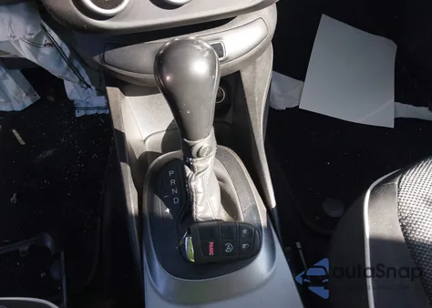 2017 Fiat 500X Pop Fwd z USA, uszkodzony, nr VIN ZFBCFXAB2HP606538